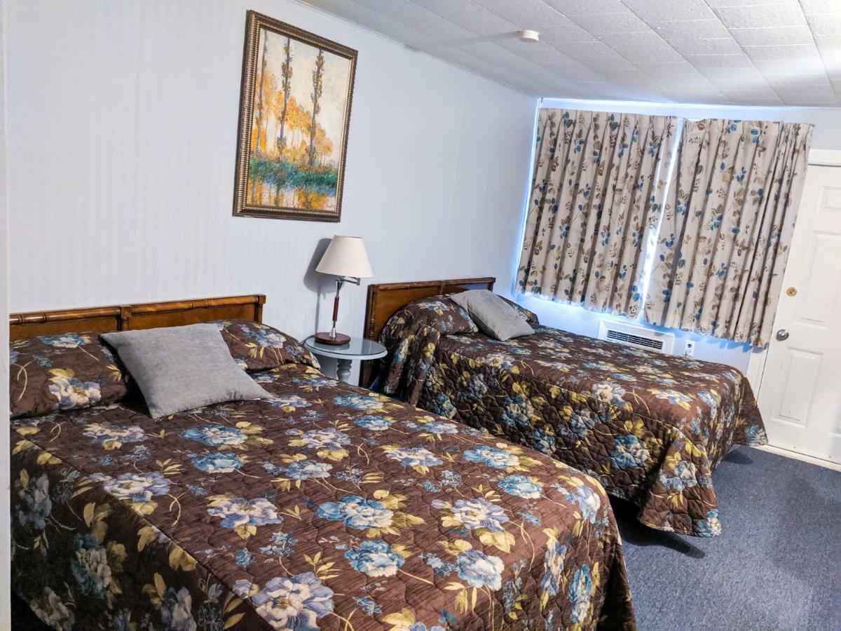 Skyline Motel เฟรดริกตัน ภายนอก รูปภาพ